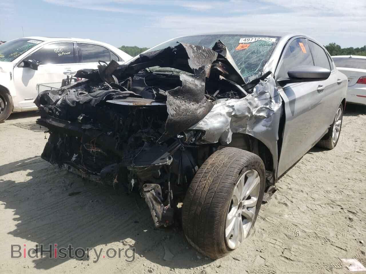 2015 CHRYSLER 200 - VIN: 1C3CCCAB5FN599788 - Фото 2