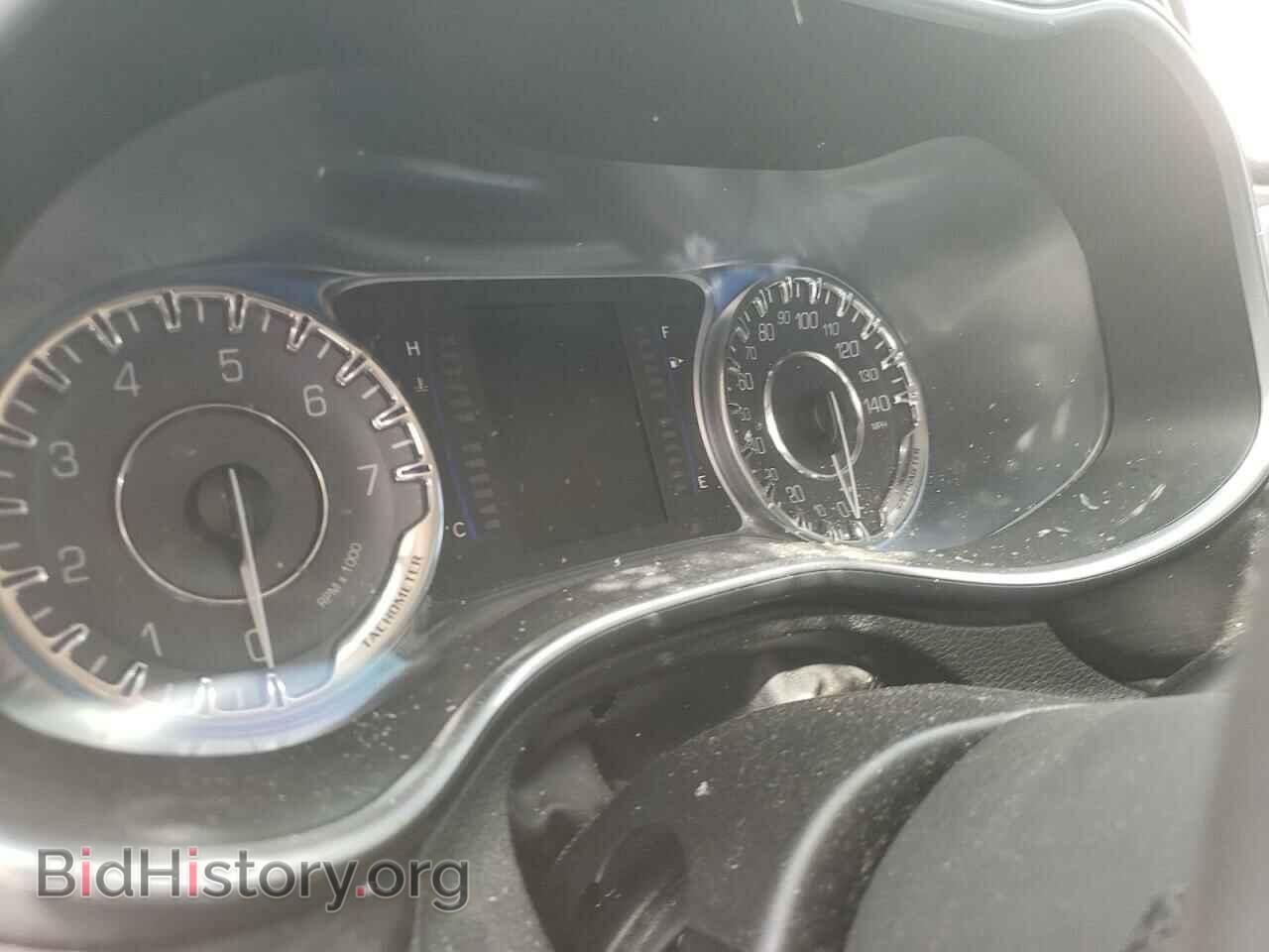 2015 CHRYSLER 200 - VIN: 1C3CCCAB5FN599788 - Фото 8