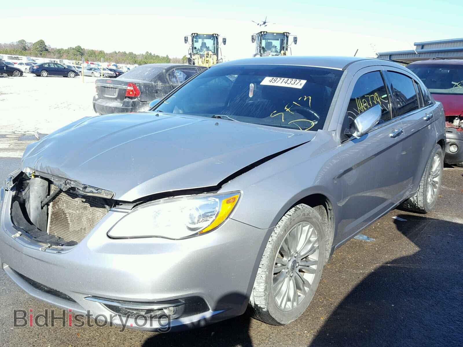 2013 CHRYSLER 200 - VIN: 1C3CCBCG5DN509765 - Фото 2
