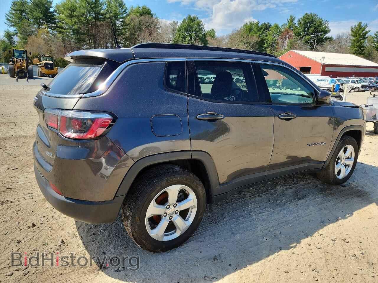 2017 JEEP COMPASS - VIN: 3C4NJDBB1HT674570 - Photo 3
