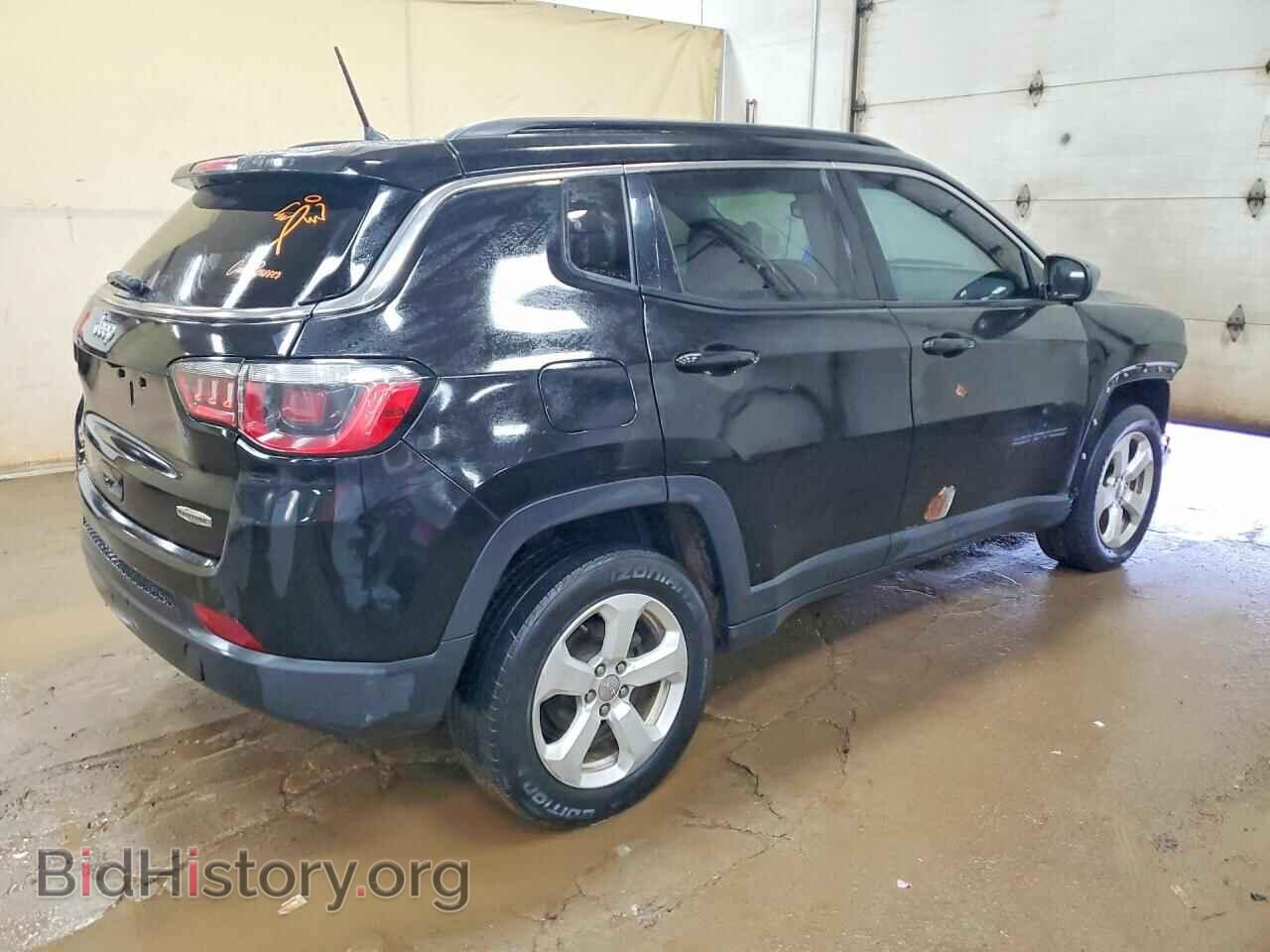 2017 JEEP COMPASS - VIN: 3C4NJDBB8HT687901 - Фото 3