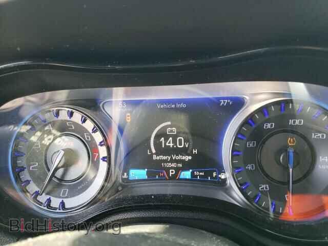 2015 CHRYSLER 300 - VIN: 2C3CCABG0FH803064 - Фото 9