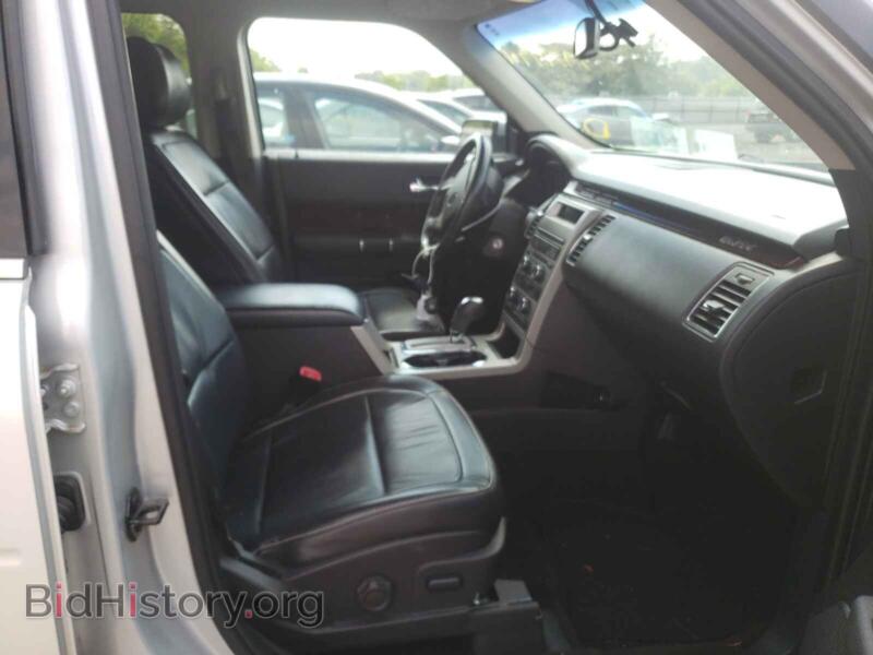 2011 Ford FLEX (VIN 2FMGK5CC4BBD37005) — фото 5 из 10