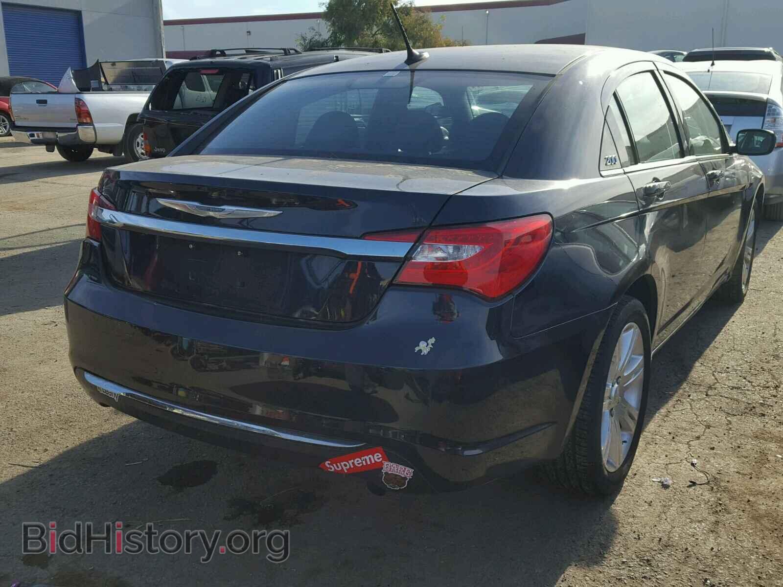 2012 CHRYSLER 200 - VIN: 1C3CCBBB8CN301688 - Фото 4