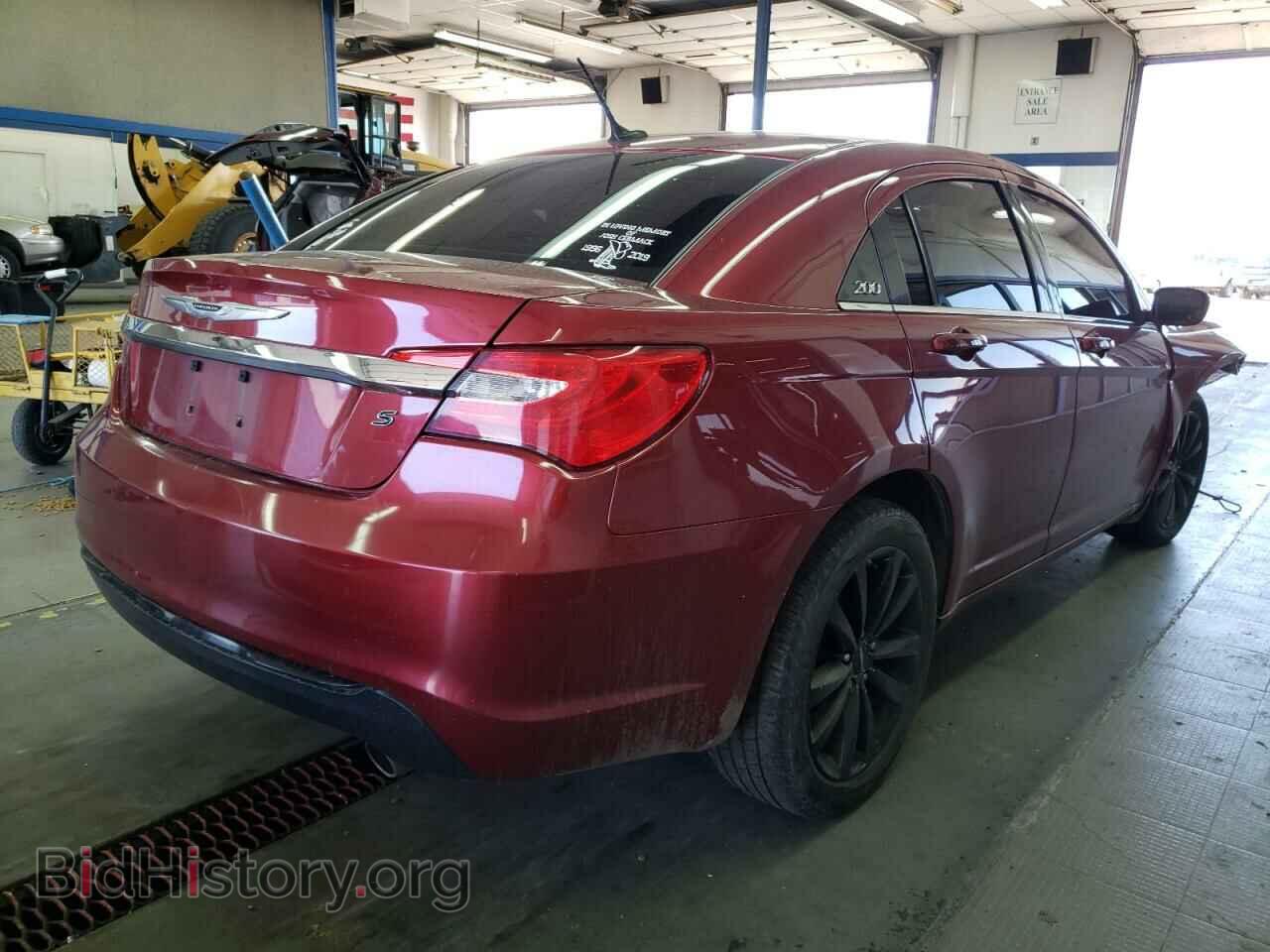 2013 CHRYSLER 200 - VIN: 1C3CCBBG7DN745898 - Фото 4