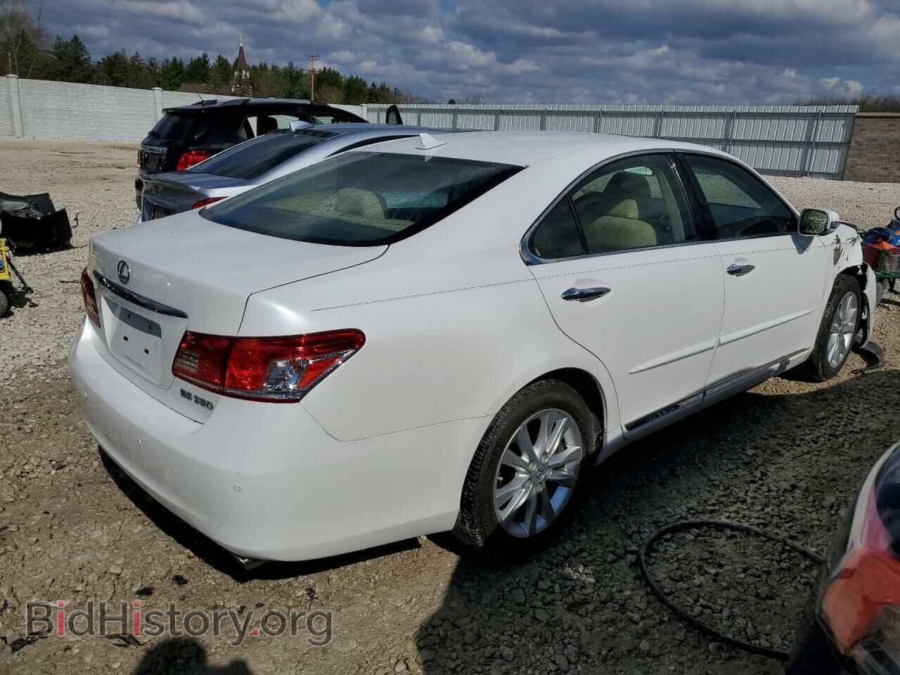 2011 LEXUS ES350 - VIN: JTHBK1EG9B2450556 - Фото 3