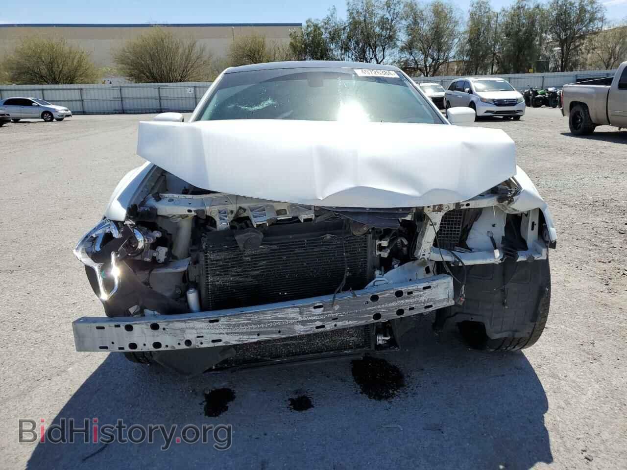 2015 CHRYSLER 300 - VIN: 2C3CCAAG1FH845597 - Фото 5