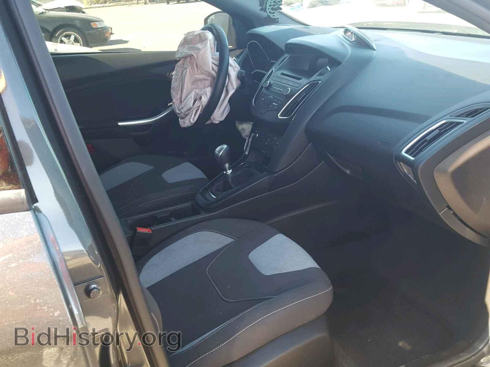 2017 FORD FOCUS - VIN: 1FADP3L93HL299833 - Photo 5