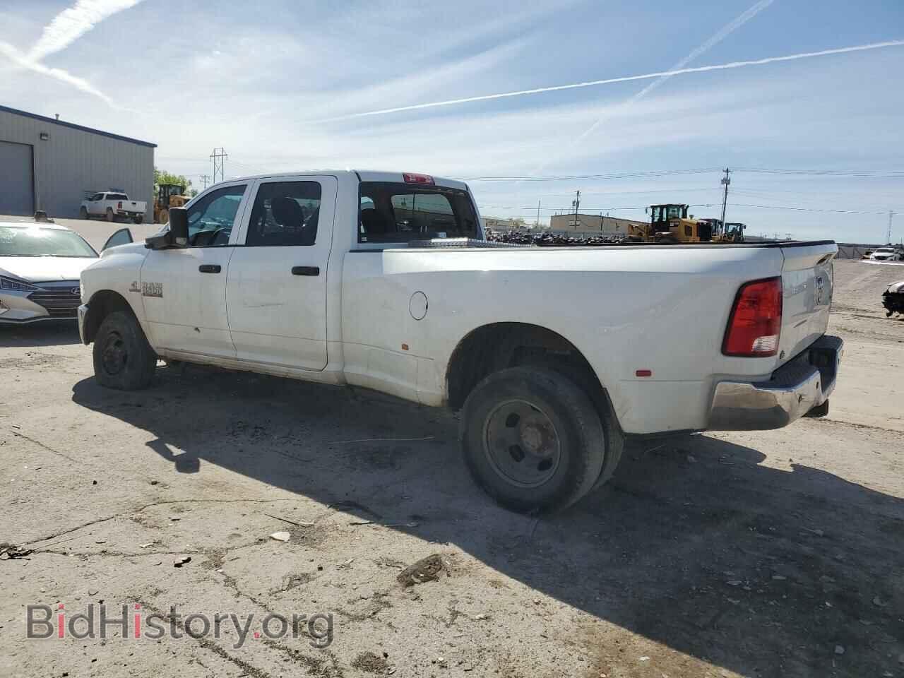 2018 RAM All Models - VIN: 3C63RRGL6JG353015 - Фото 2