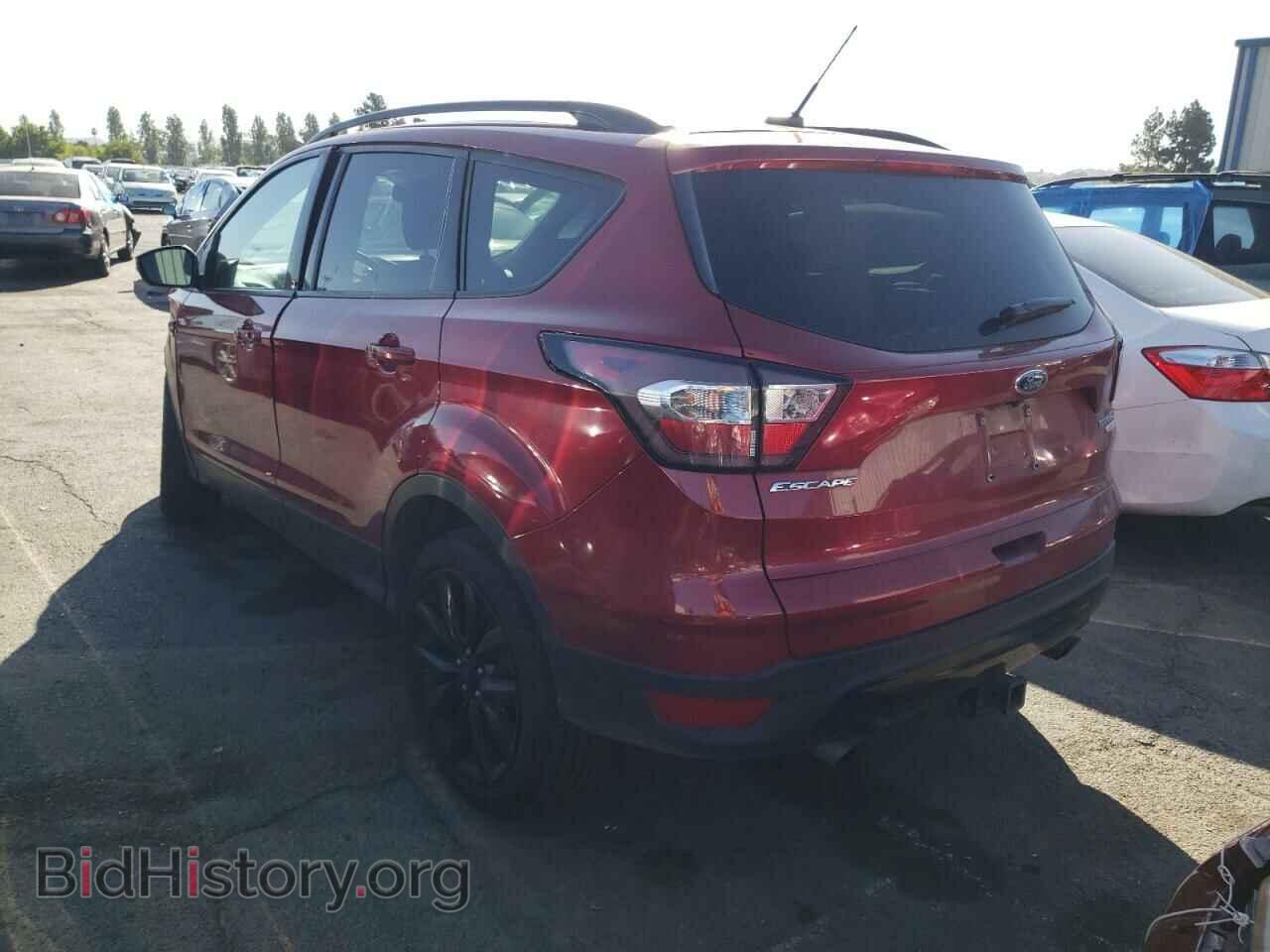 2017 FORD ESCAPE - VIN: 1FMCU0J96HUC51684 - Фото 3