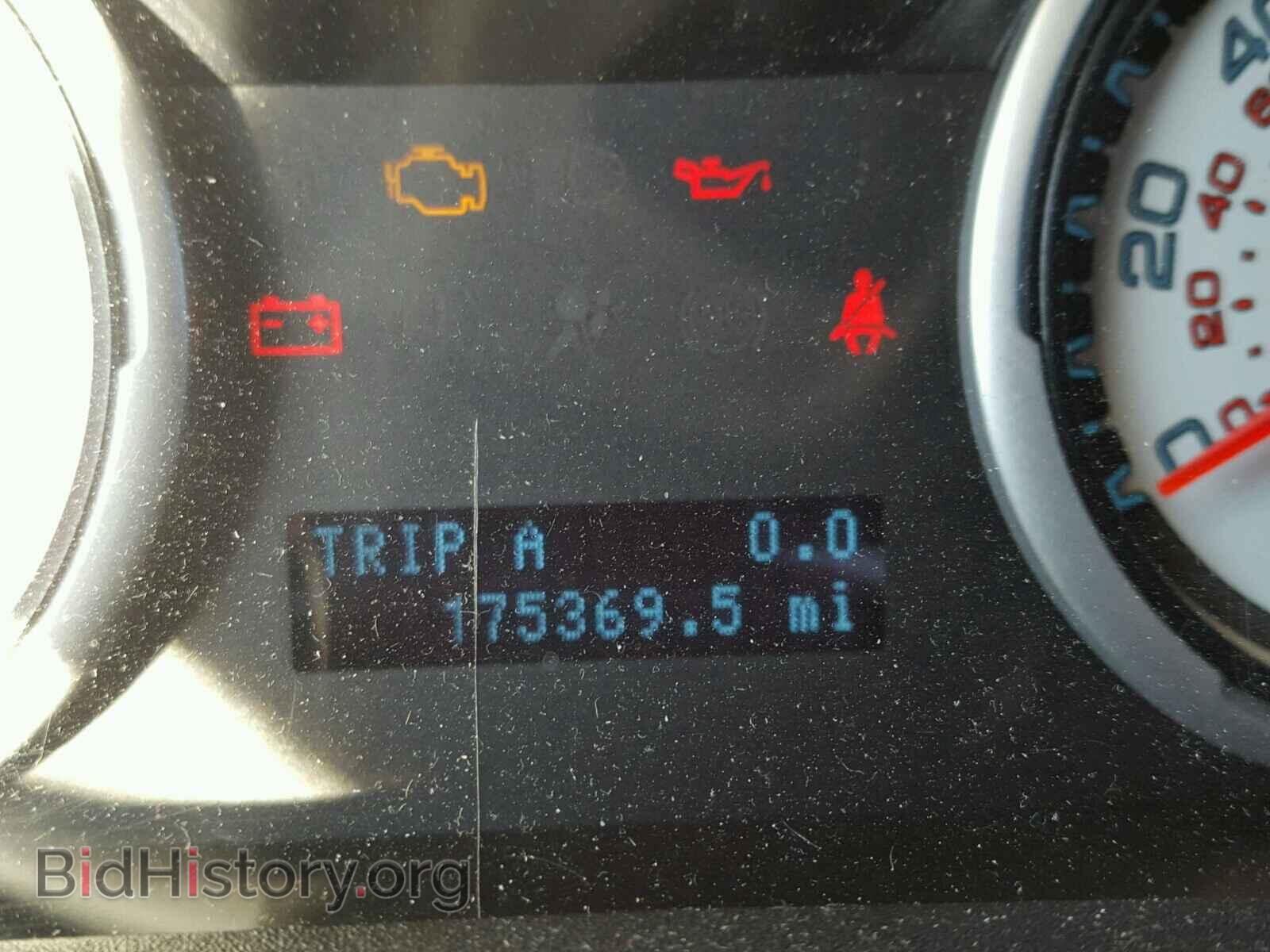 2009 FORD FOCUS - VIN: 1FAHP37N09W235788 - Photo 8