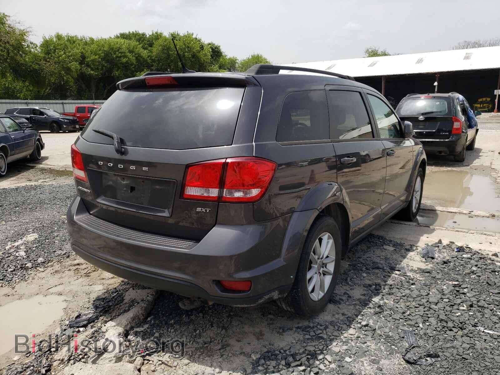 2016 DODGE JOURNEY - VIN: 3C4PDCBB4GT111103 - Фото 4