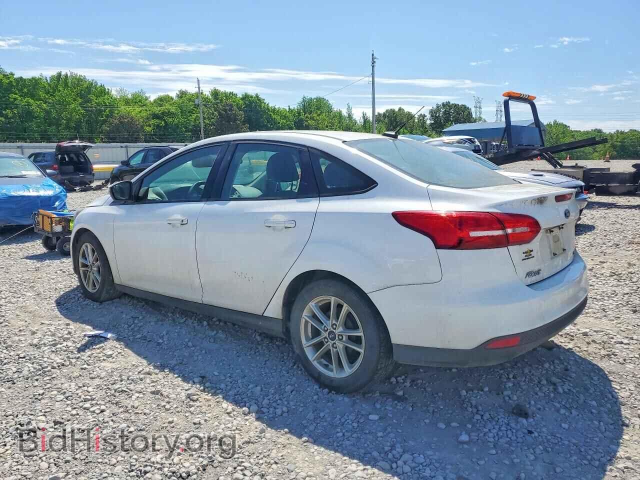 2017 FORD FOCUS - VIN: 1FADP3F22HL337597 - Photo 2