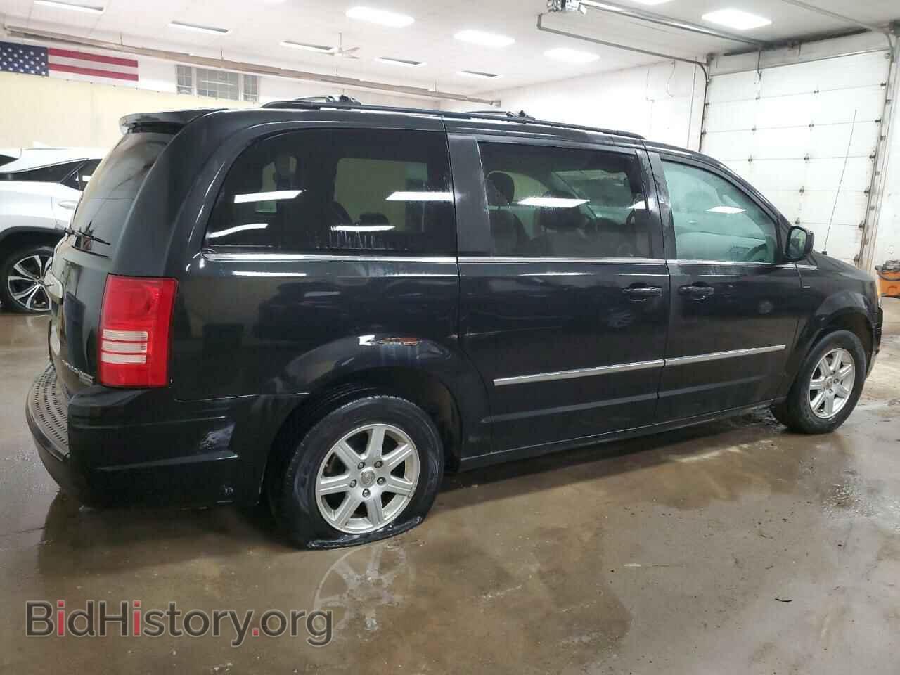 2010 CHRYSLER MINIVAN - VIN: 2A4RR8D17AR415512 - Фото 3