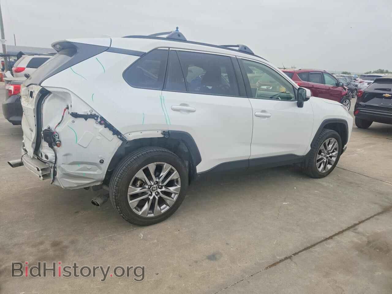 2023 TOYOTA RAV4 - VIN: JTMC1RFV2PD112285 - Фото 3