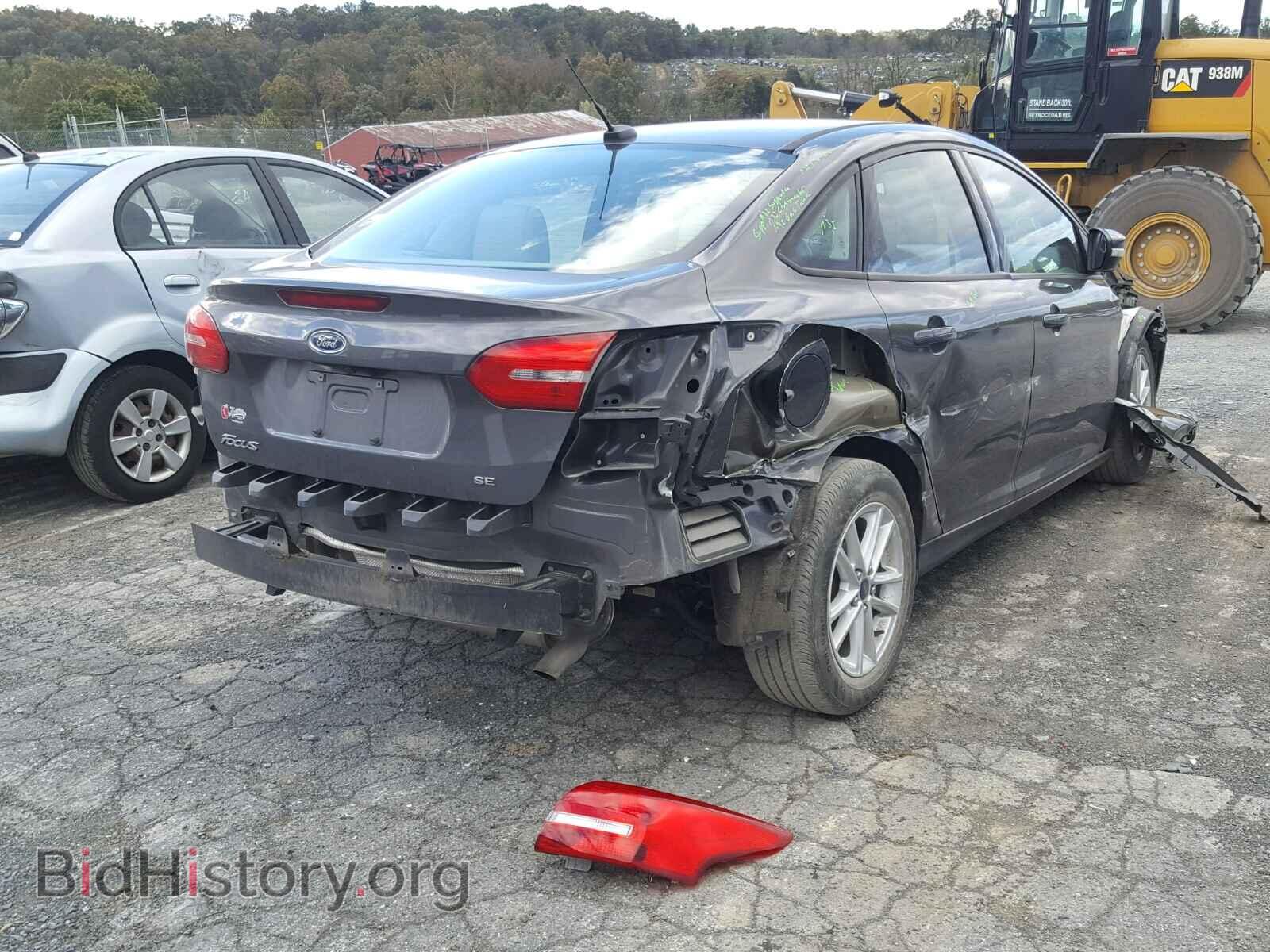 2016 FORD FOCUS - VIN: 1FADP3F24GL228847 - Photo 4