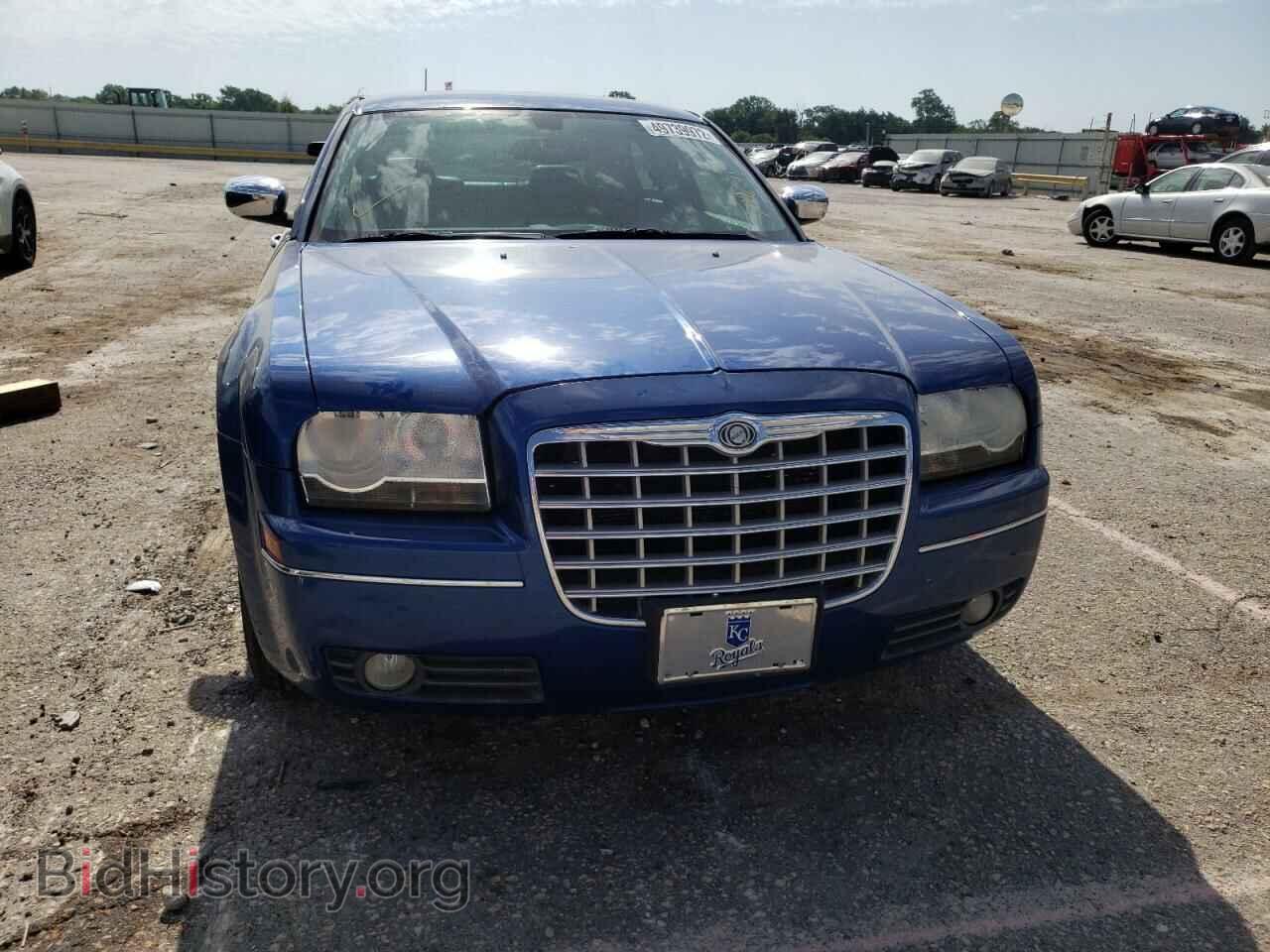 2010 CHRYSLER 300 - VIN: 2C3CA5CV0AH284620 - Фото 9