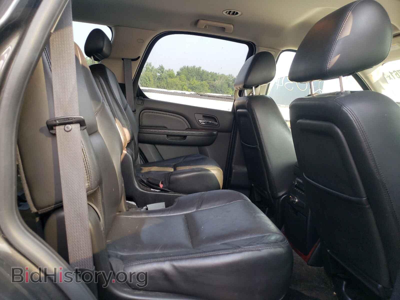 2010 CADILLAC ESCALADE - VIN: 1GYUKAEF3AR115973 - Фото 6