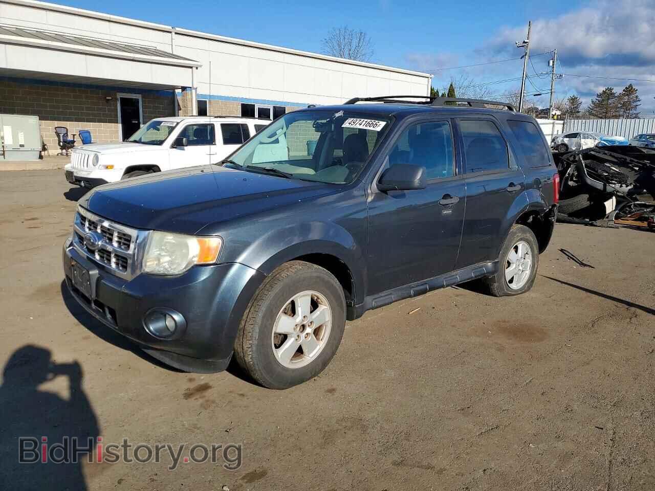 Photo 1FMCU93729KB40143 - FORD ESCAPE 2009