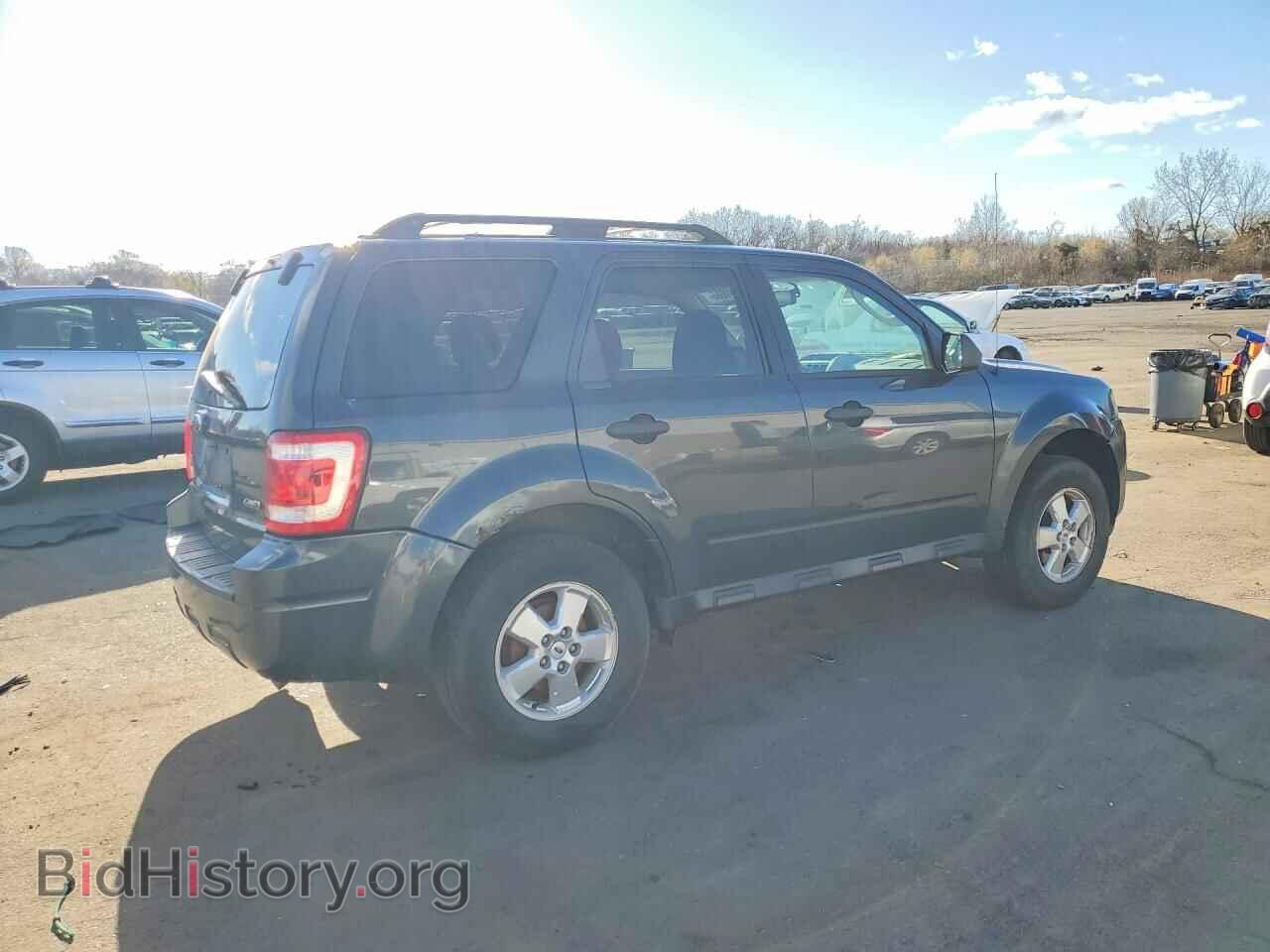 2009 FORD ESCAPE - VIN: 1FMCU93729KB40143 - Фото 3