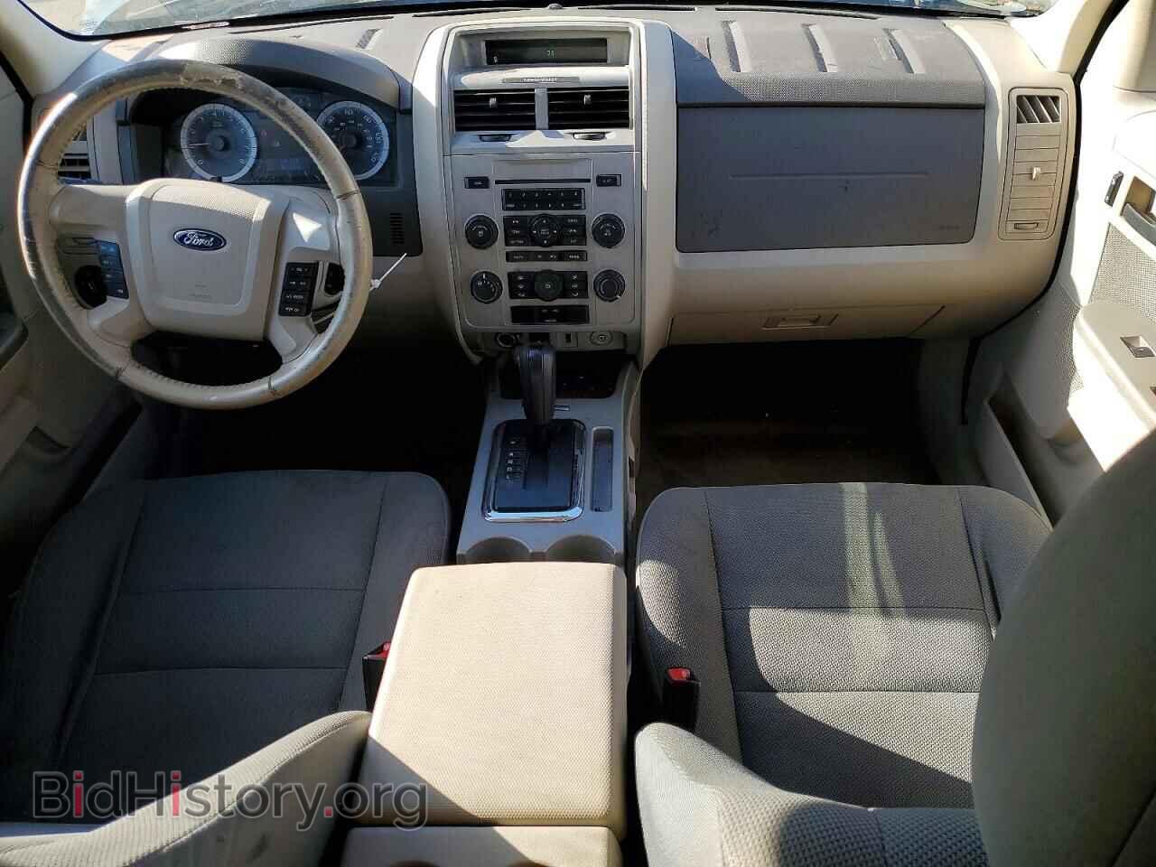 2009 FORD ESCAPE - VIN: 1FMCU93729KB40143 - Фото 8