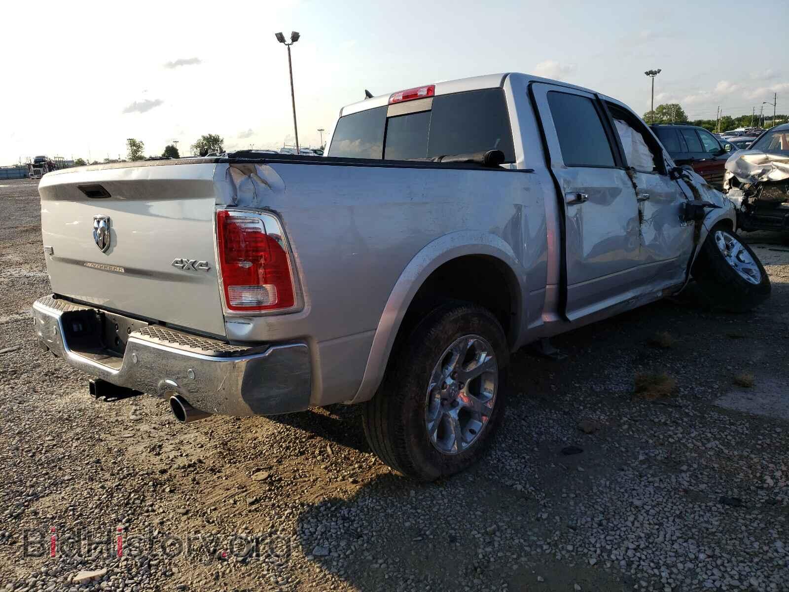 2018 RAM 1500 - VIN: 1C6RR7NT5JS138106 - Фото 4