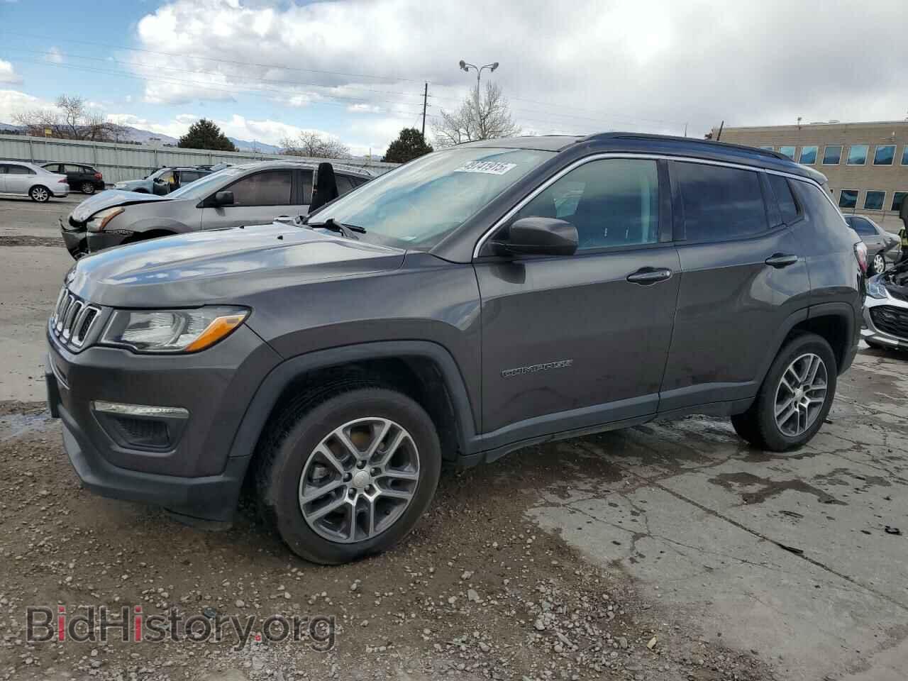 Фотография 3C4NJDBB4HT646245 - JEEP COMPASS 2017