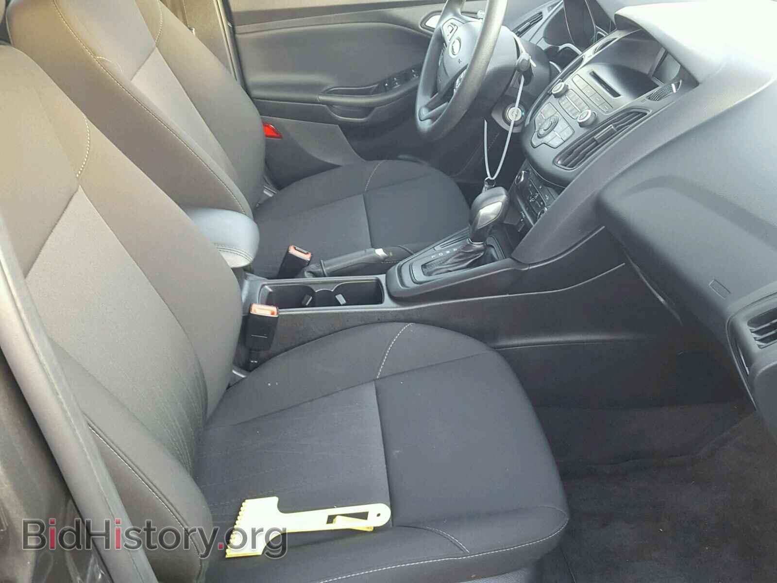 2017 FORD FOCUS - VIN: 1FADP3F20HL304405 - Photo 5