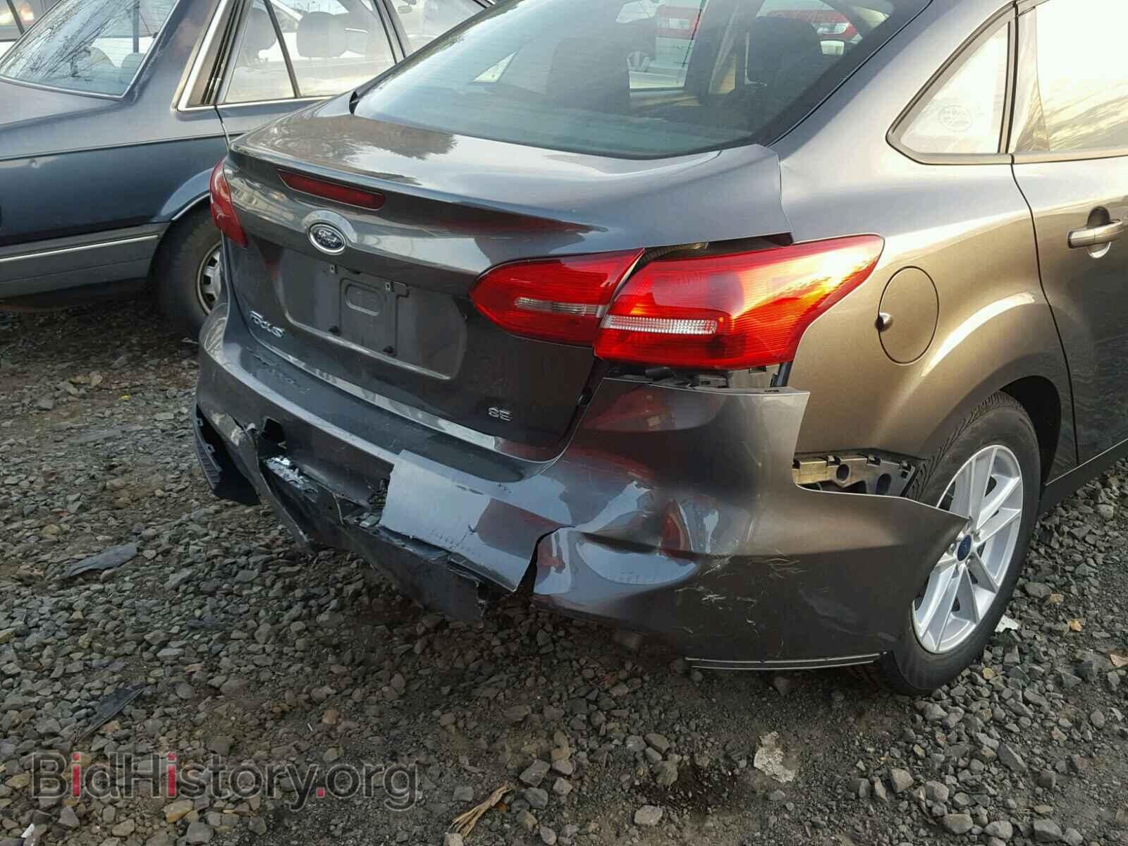 2017 FORD FOCUS - VIN: 1FADP3F20HL304405 - Photo 9