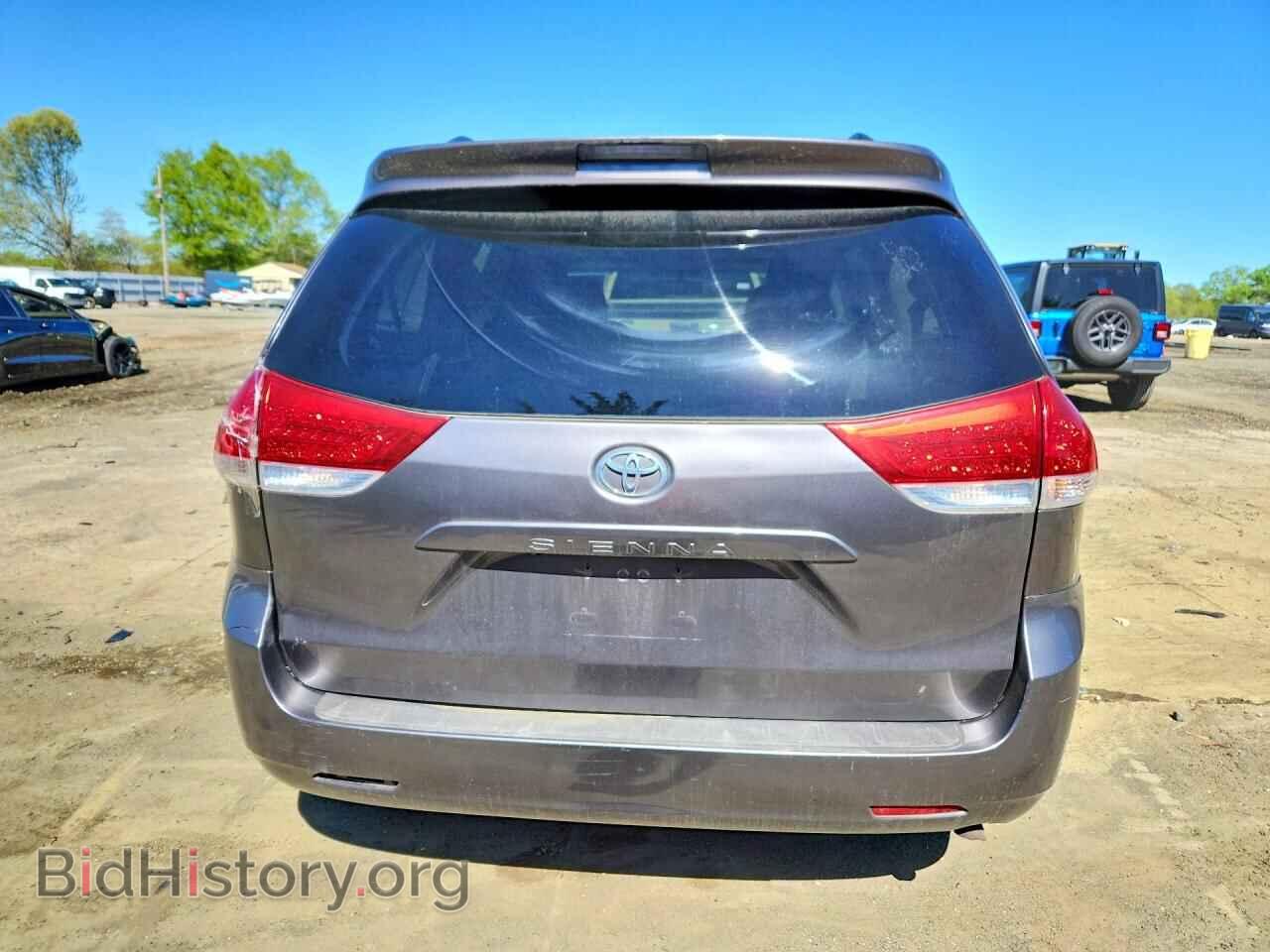 2012 TOYOTA All Models - VIN: 5TDKK3DC3CS180763 - Фото 6
