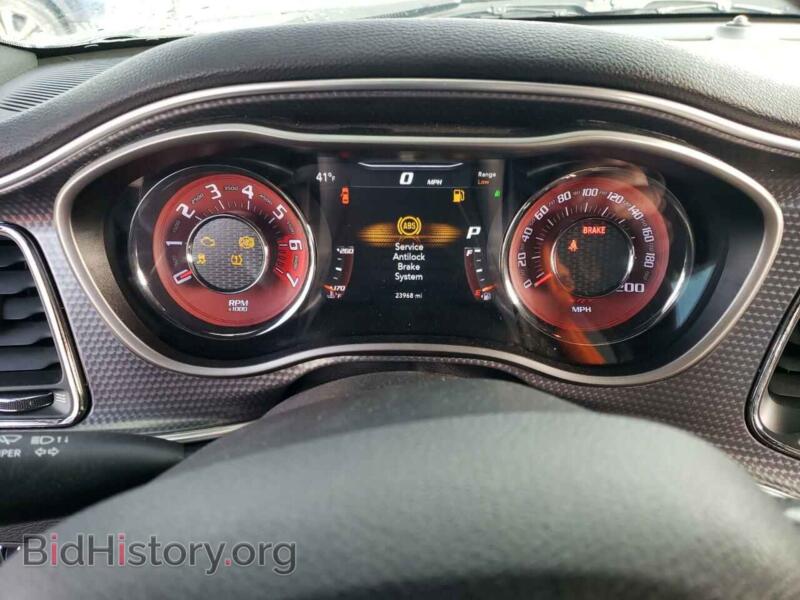 2019 Dodge CHALLENGER (VIN 2C3CDZC93KH758532) — photo 9 of 12
