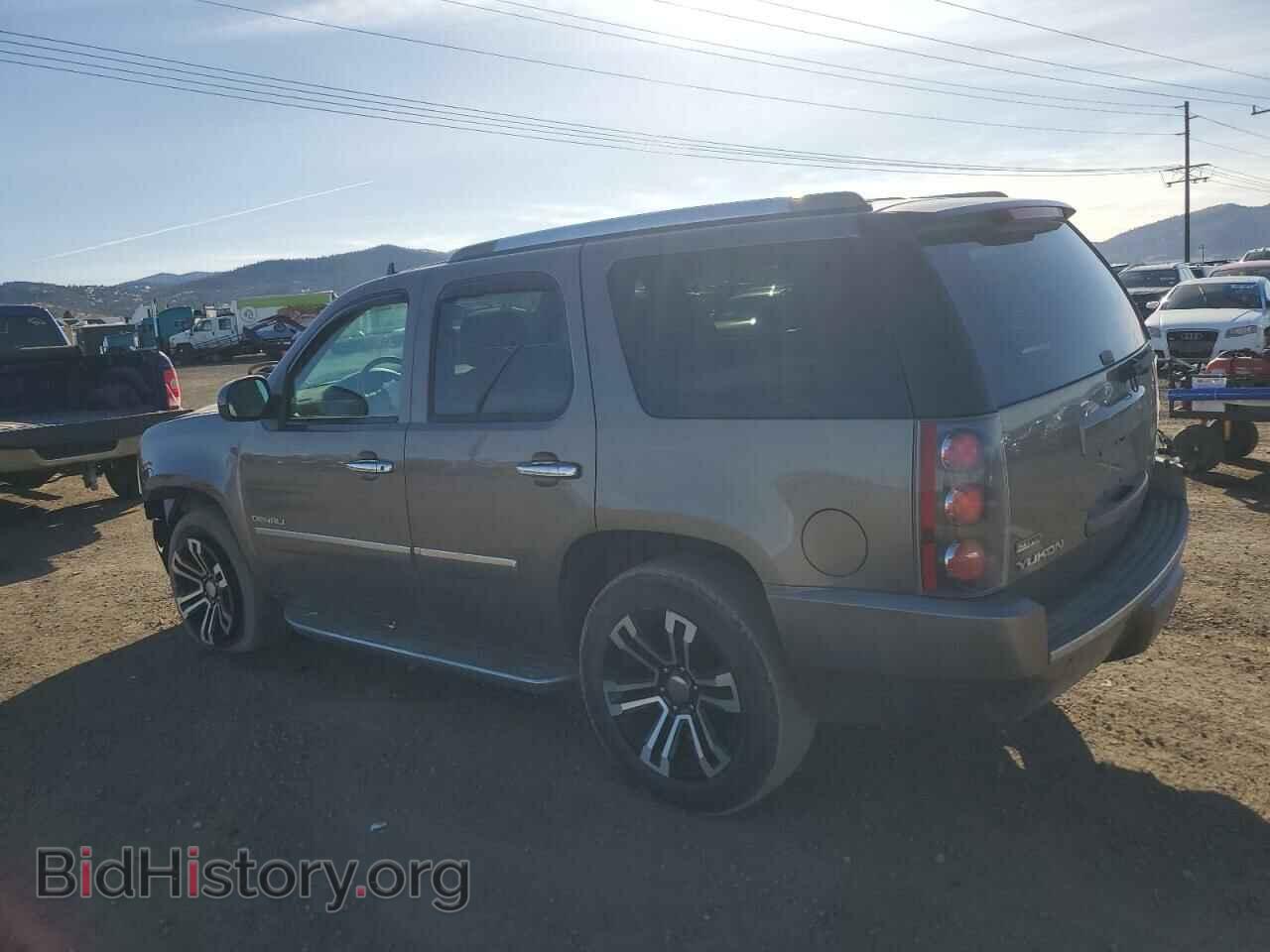 2012 GMC YUKON - VIN: 1GKS2EEF5CR191755 - Фото 2