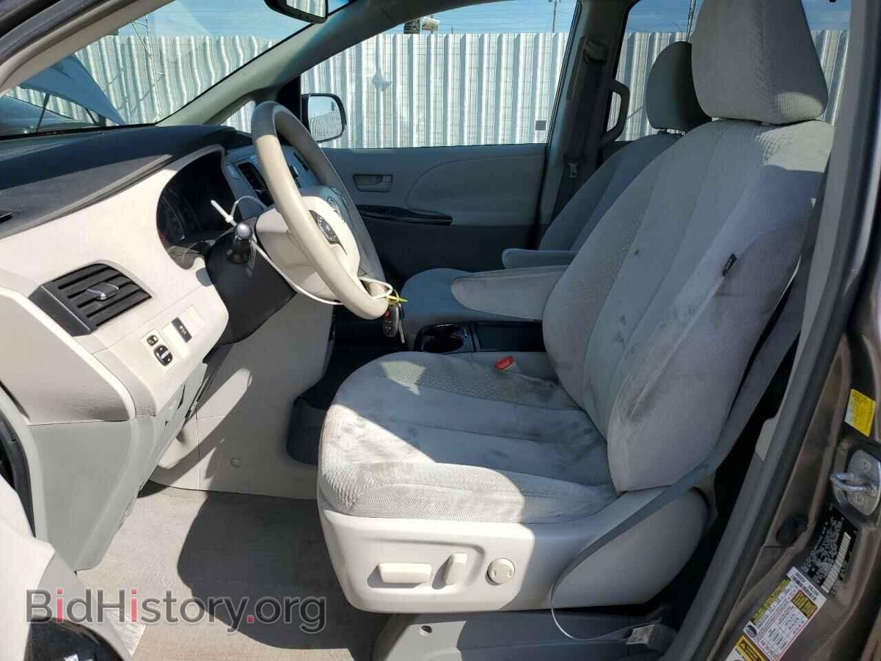 2011 TOYOTA All Models - VIN: 5TDKK3DCXBS061882 - Фото 7