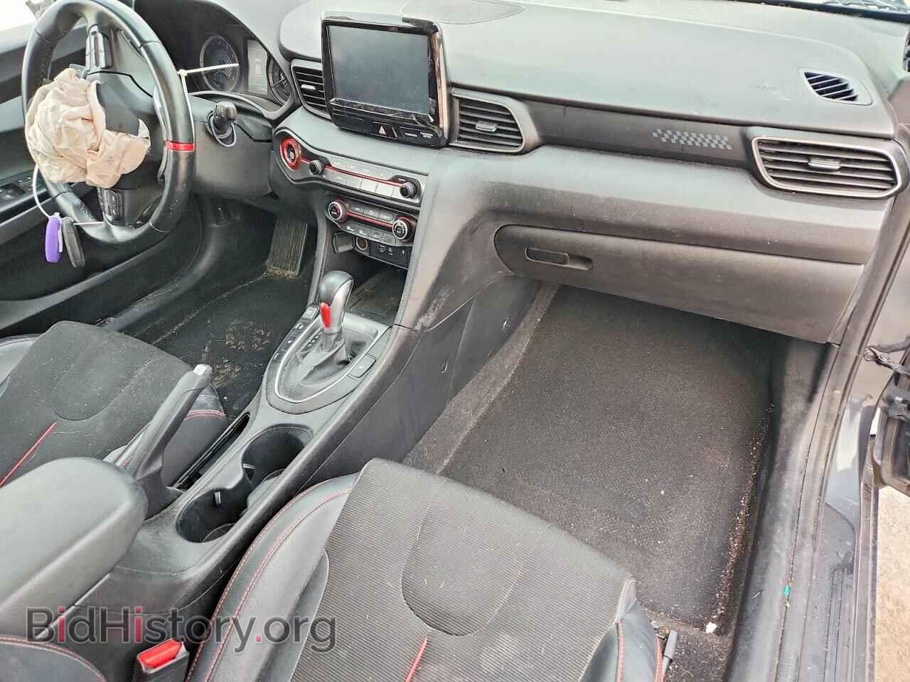 2019 HYUNDAI VELOSTER - VIN: KMHTG6AF8KU005355 - Фото 8