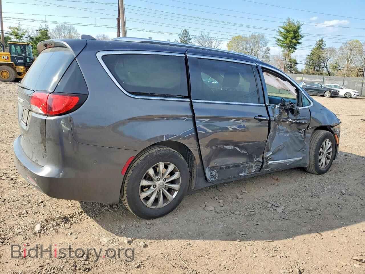 2018 CHRYSLER PACIFICA - VIN: 2C4RC1BG9JR233414 - Фото 3