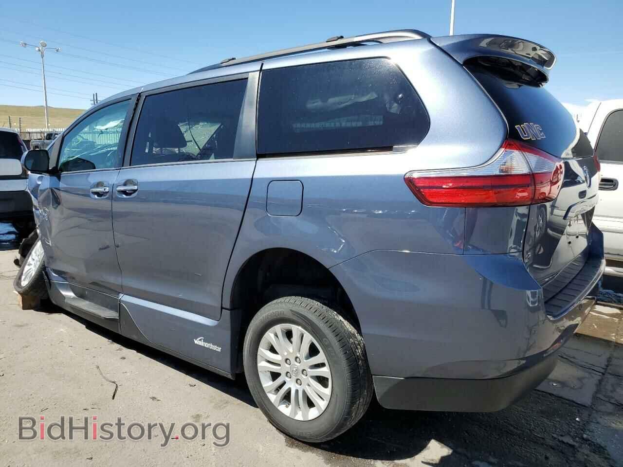 2017 TOYOTA All Models - VIN: 5TDYZ3DC4HS875413 - Фото 2