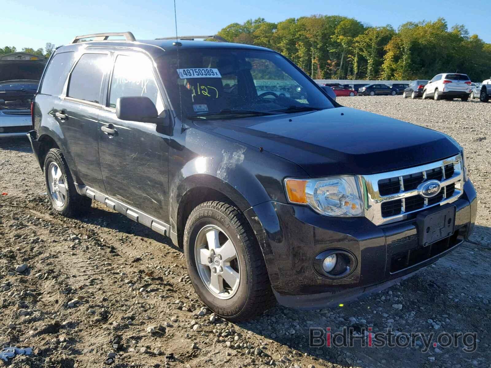 Photo 1FMCU9DG4BKC54049 - FORD ESCAPE XLT 2011