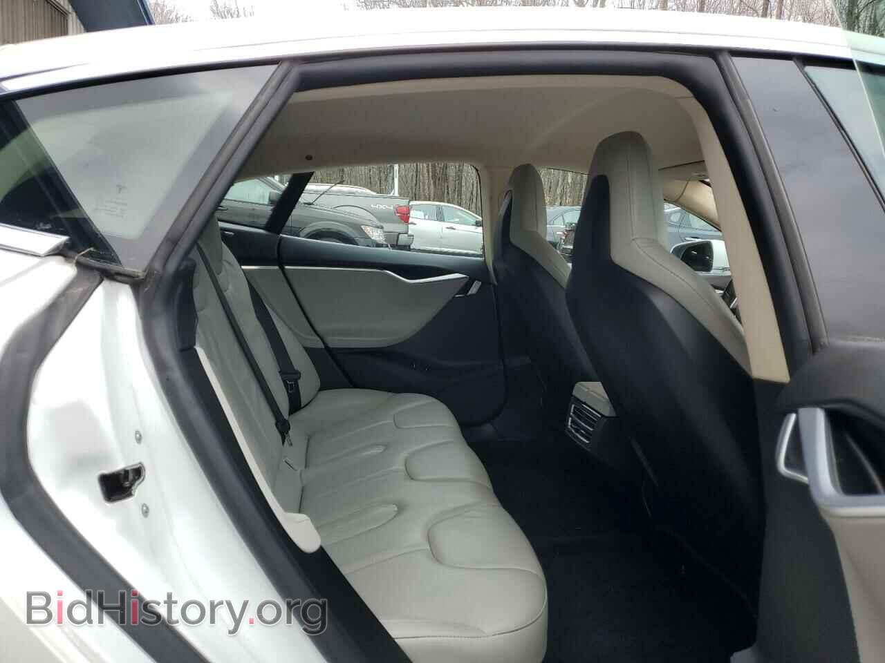 2013 TESLA MODEL S - VIN: 5YJSA1CN6DFP06304 - Фото 10