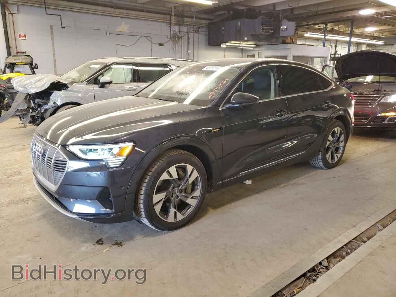 Фотография WA12ABGE1LB036124 - AUDI E-TRON 2020