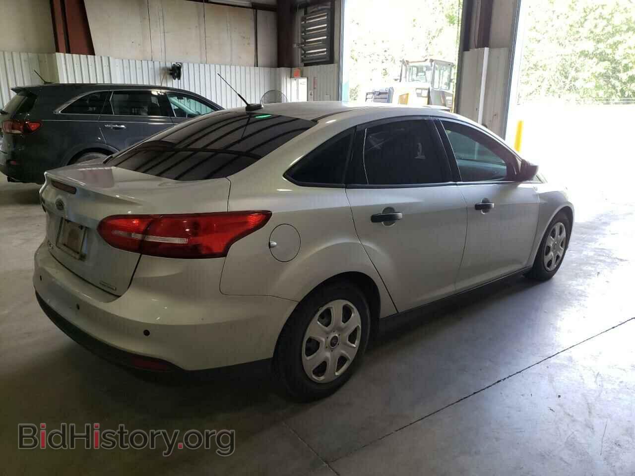 2016 FORD FOCUS - VIN: 1FADP3E29GL302295 - Photo 3