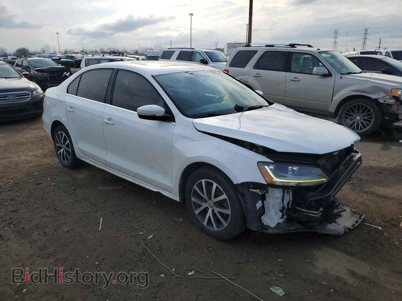 2017 VOLKSWAGEN JETTA - VIN: 3VWDB7AJ2HM305968 - Фото 4