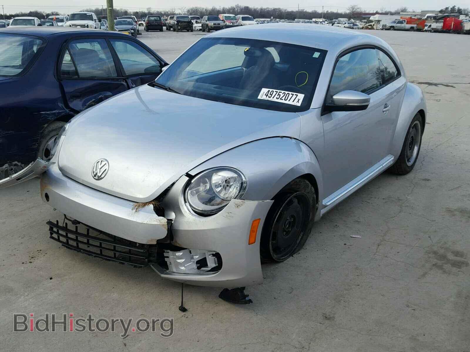 2012 VOLKSWAGEN BEETLE - VIN: 3VWJP7AT3CM645810 - Фото 2