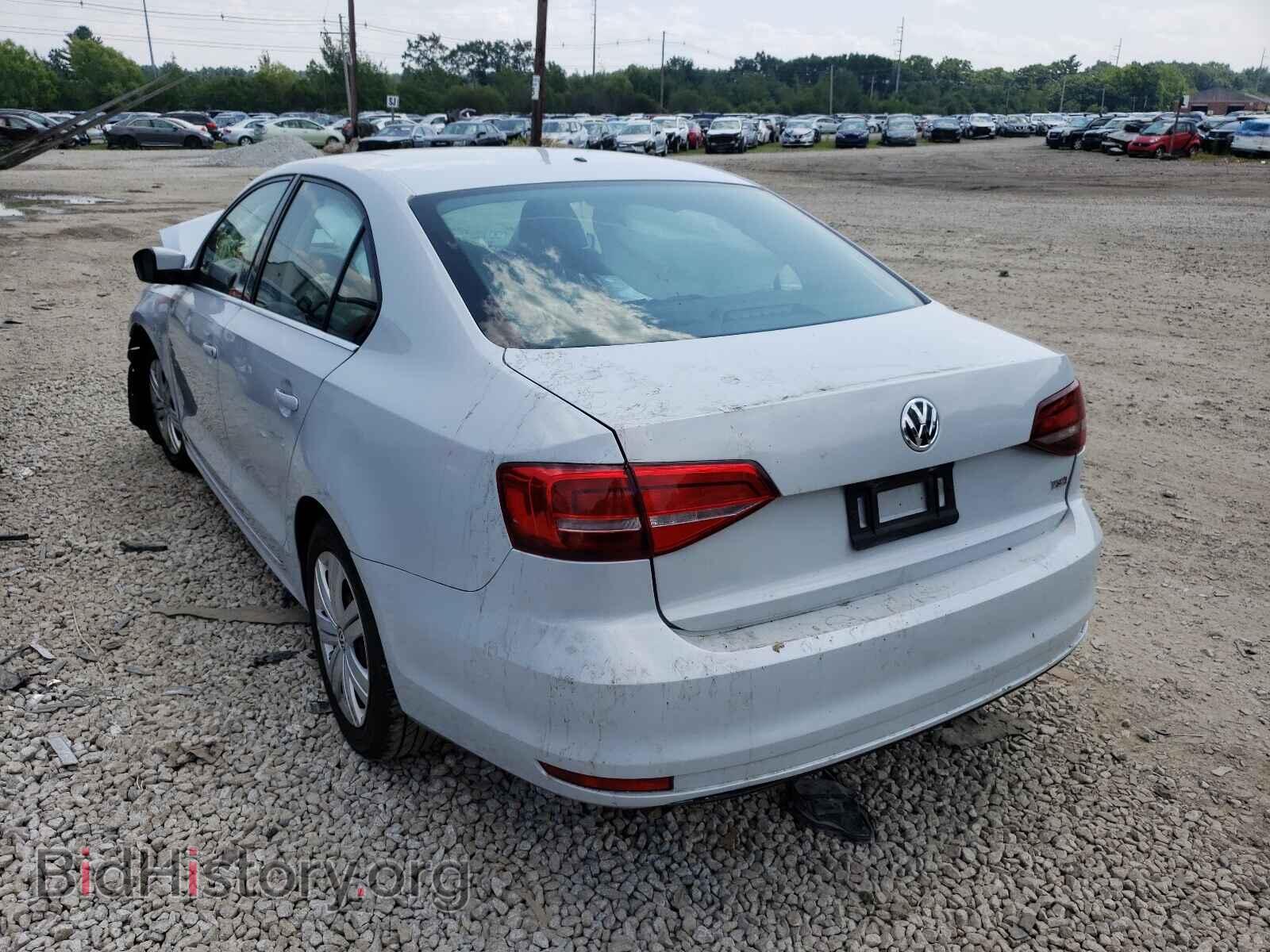 2017 VOLKSWAGEN JETTA - VIN: 3VW2B7AJ0HM393524 - Фото 3