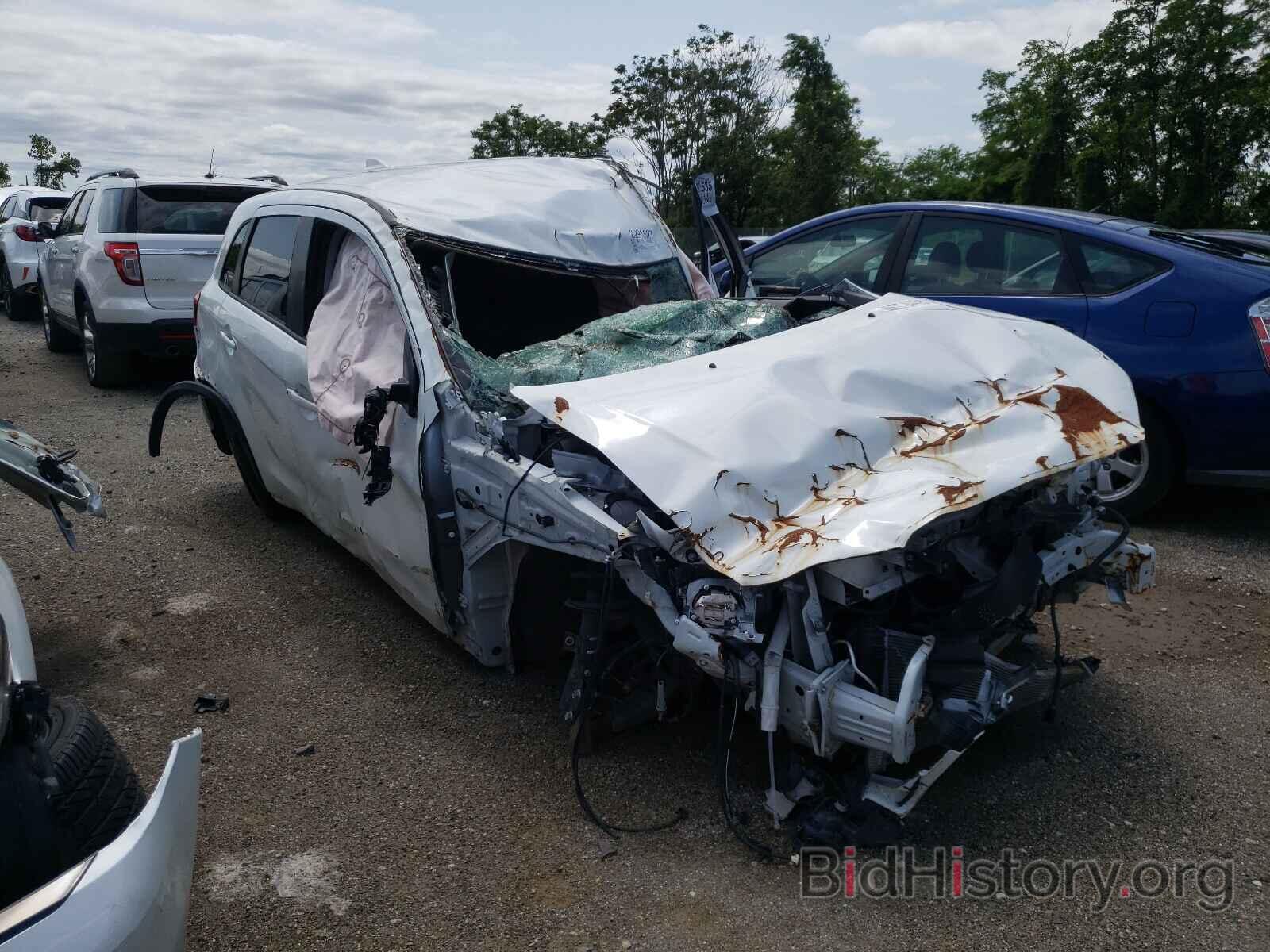 Photo JA4AP4AU2KU016764 - MITSUBISHI OUTLANDER 2019