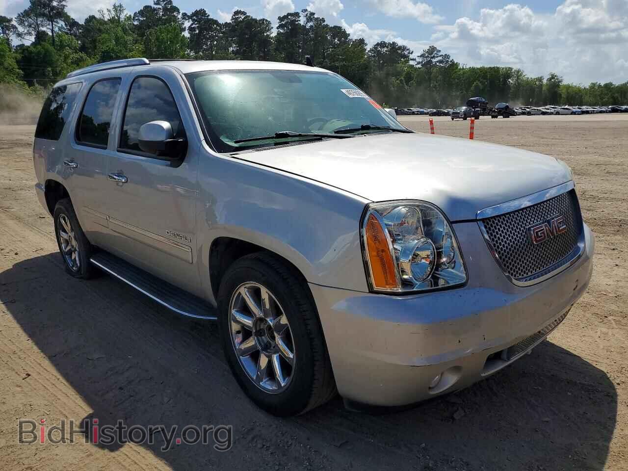 2010 GMC YUKON - VIN: 1GKUKEEF9AR287121 - Photo 4
