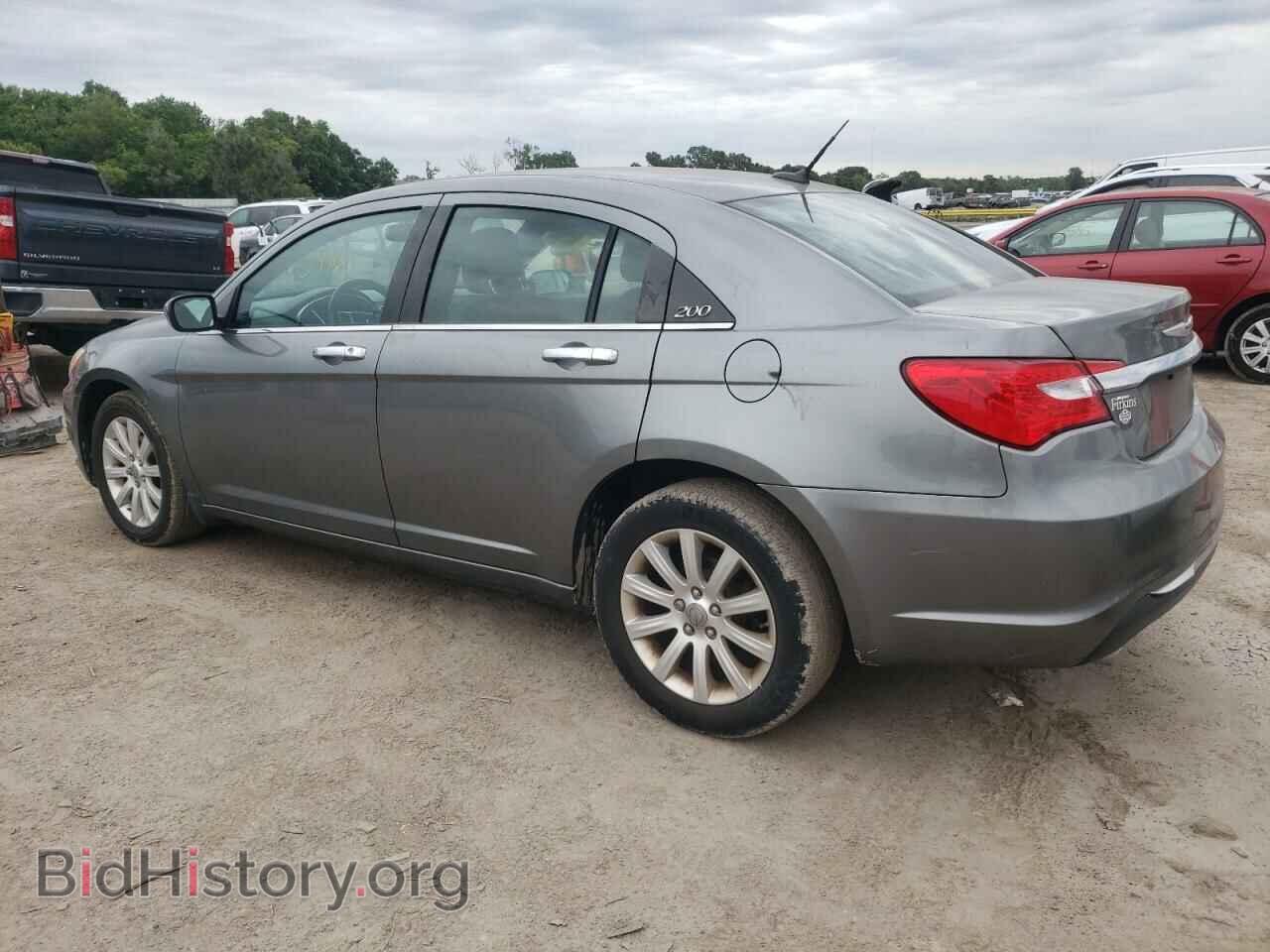 2013 CHRYSLER 200 - VIN: 1C3CCBCG7DN623606 - Photo 2