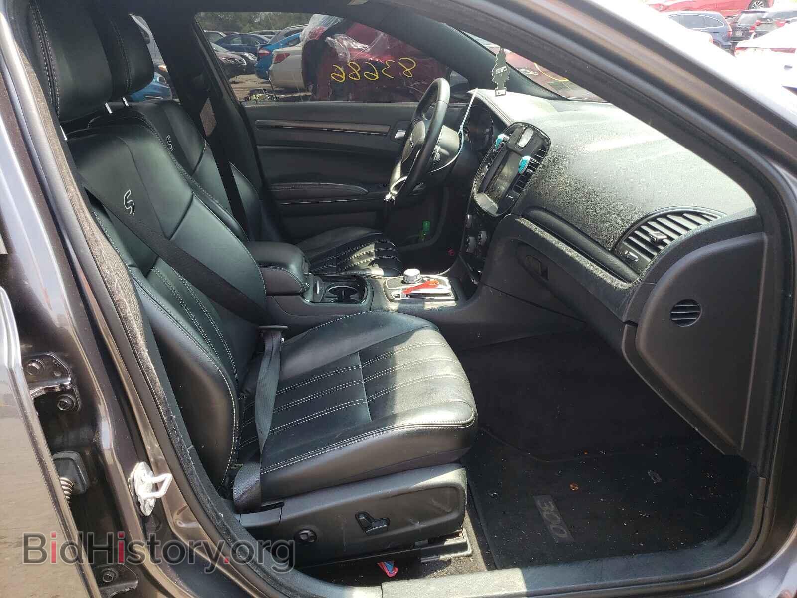 2016 CHRYSLER 300 - VIN: 2C3CCAGG0GH253178 - Фото 5