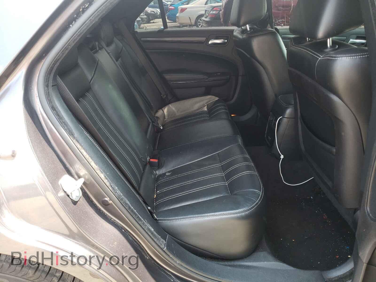 2016 CHRYSLER 300 - VIN: 2C3CCAGG0GH253178 - Фото 6