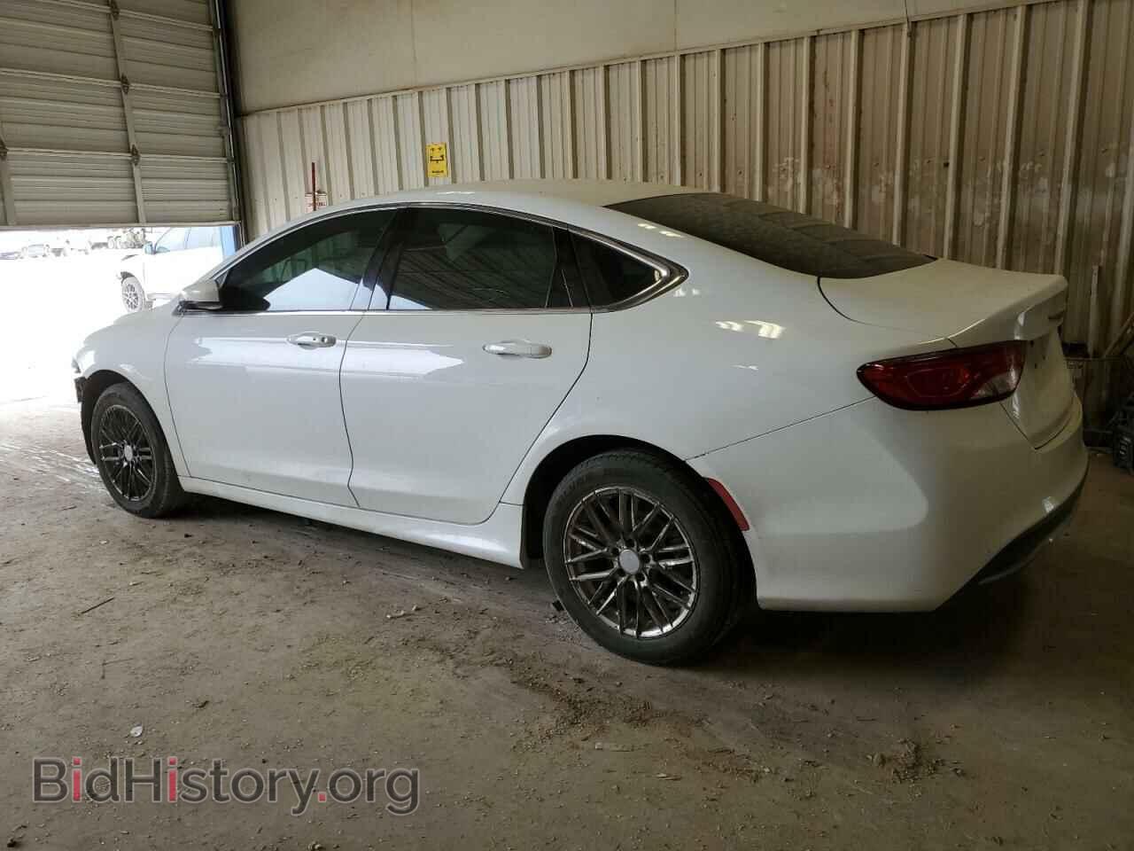 2015 CHRYSLER 200 - VIN: 1C3CCCAB5FN572249 - Фото 2