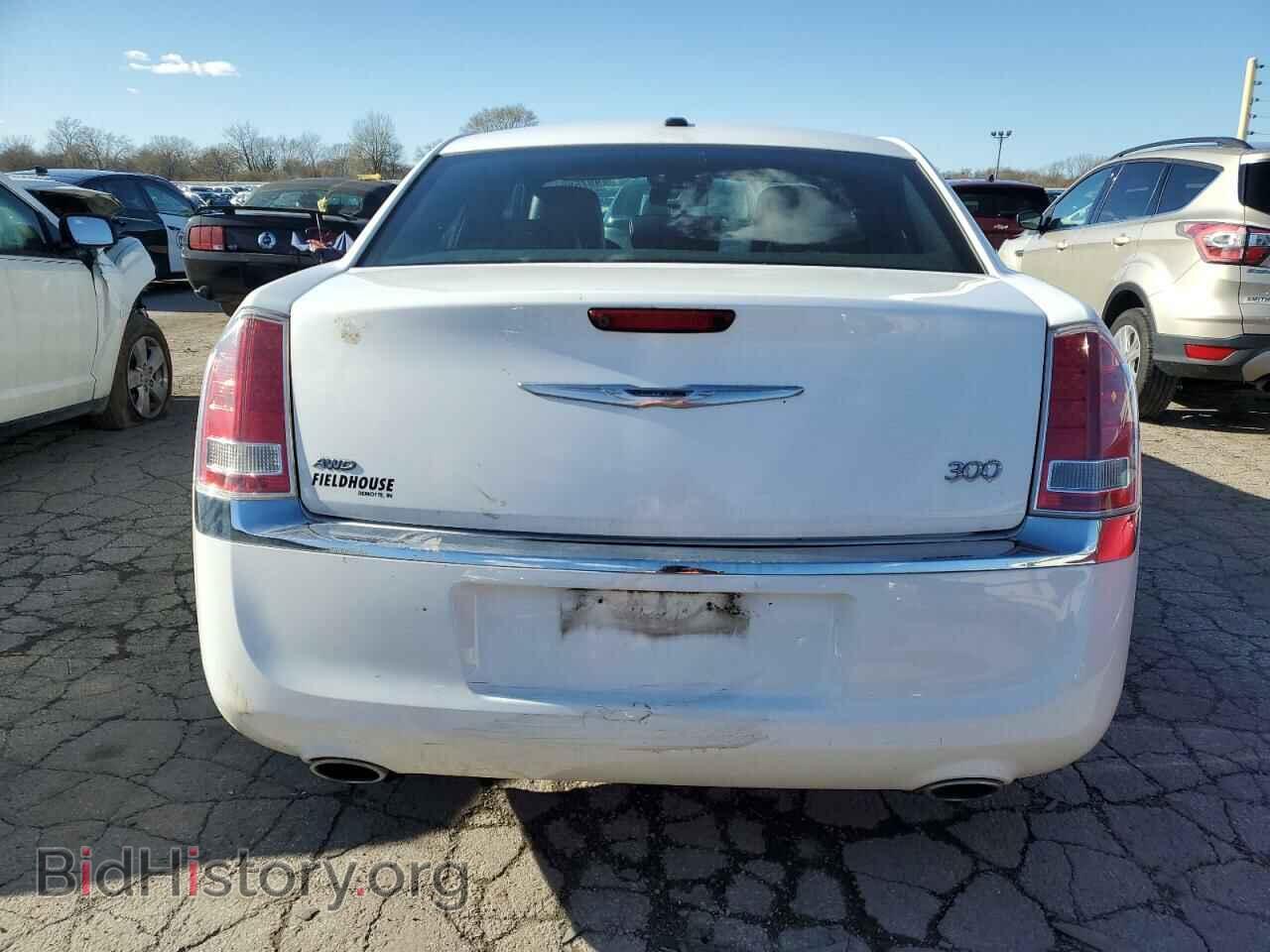 2014 CHRYSLER 300 - VIN: 2C3CCARG1EH243995 - Фото 6